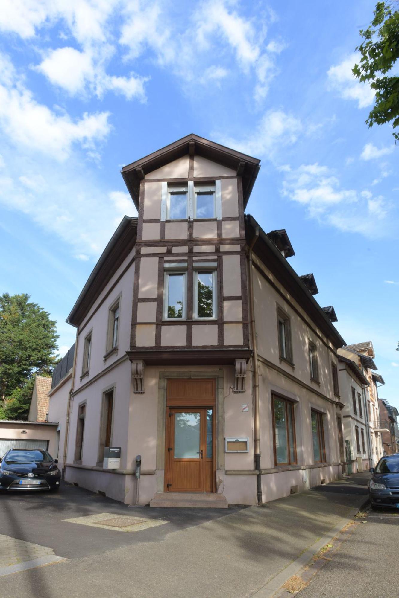 Au Cheval Blanc - Appartement Familial 6P Parking Prive Proche Colmar Centre Exterior photo